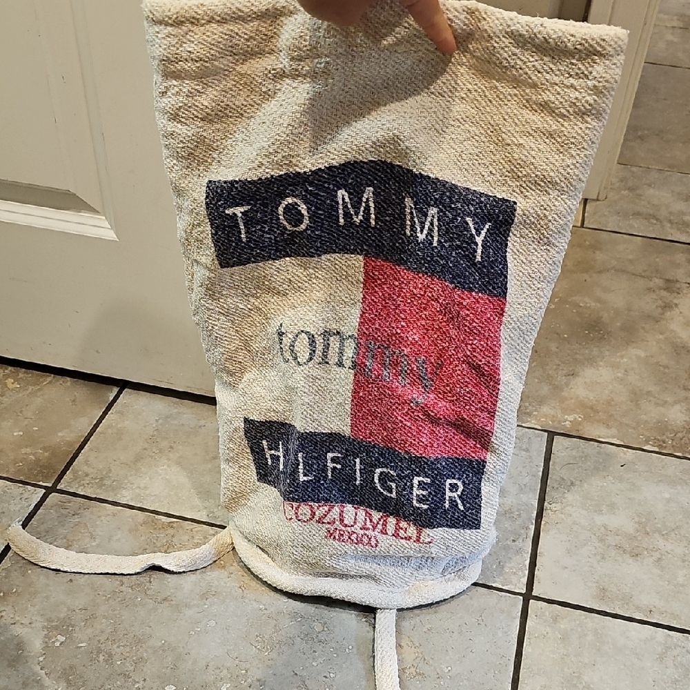 Tommy Hilfiger Cozumel Canvas Tote View 3